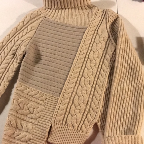 JOSEPH Chunky Wool Cable Knit Turtleneck Sweater - Picture 9 of 11